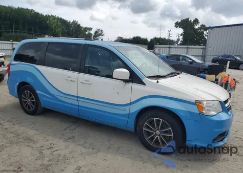 2016 Dodge Grand Caravan Sxt z USA, uszkodzony, nr VIN 2C4RDGCG9GR102703